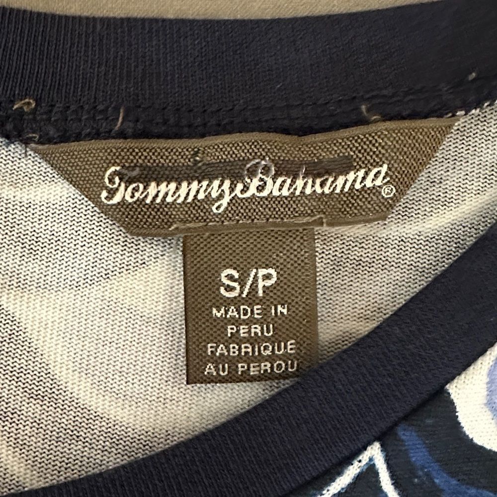 Tommy Bahama Navy Wave Print T-Shirt Dress Size SP NWOT - Picture 11 of 12
